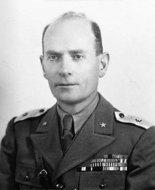 La guerra delle spie del generale Armando