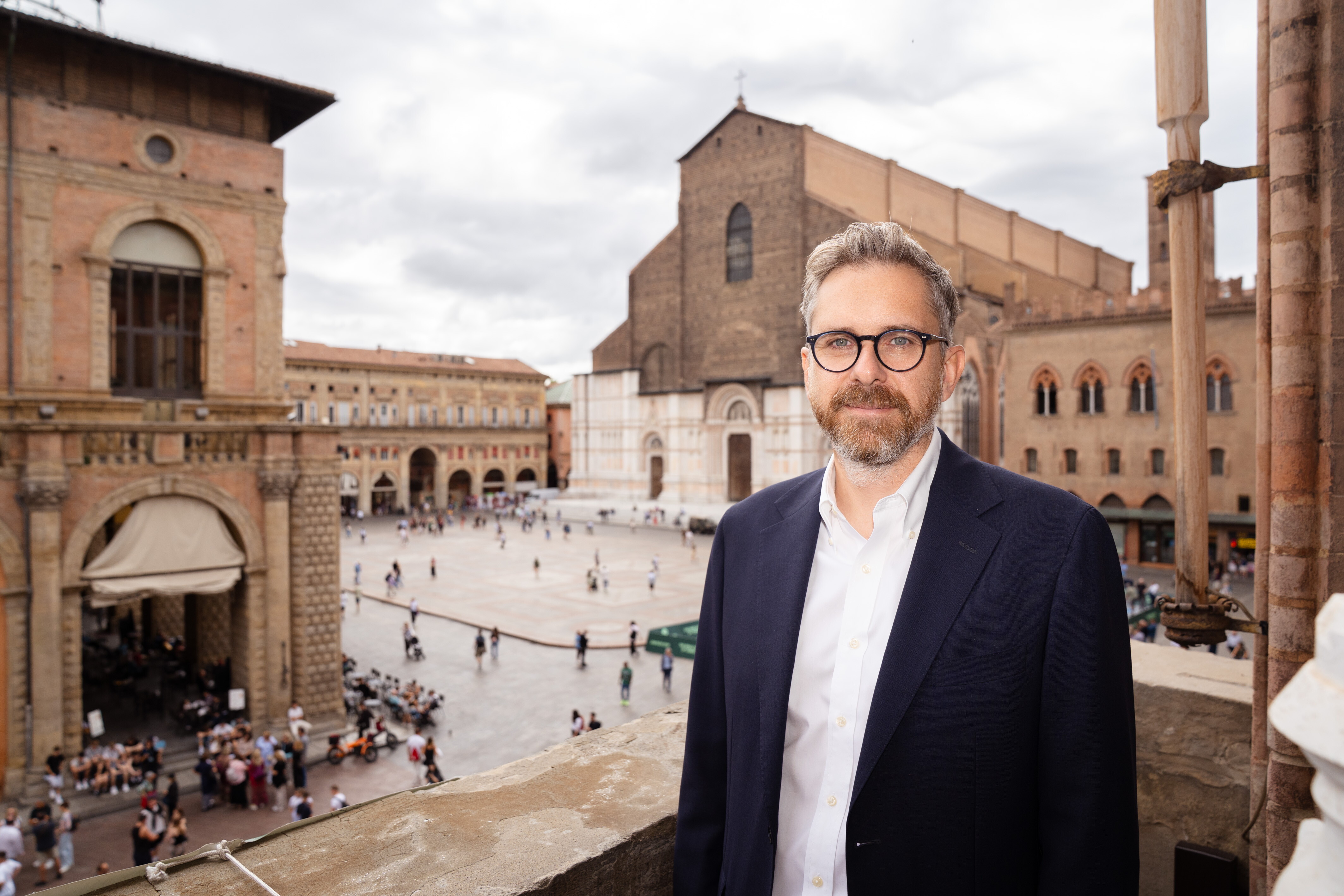 Il sindaco di Bologna: "Non ci sono le condizioni di ordine pubblico per giocare Virtus-Maccabi"