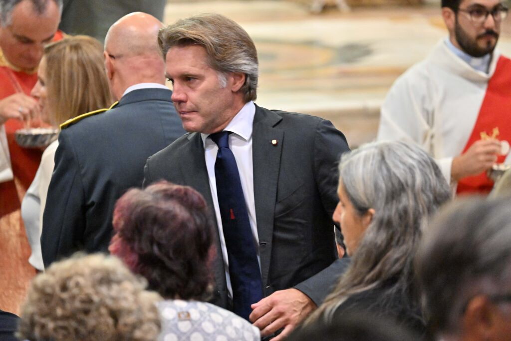 I Savoia raddoppiano la battaglia sui gioielli della Corona, “ricorso alla Cedu”