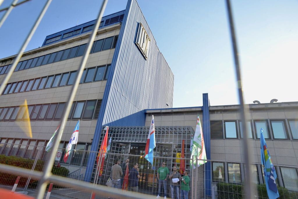 Via libera del Cdm al decreto per la continuità degli impianti e la formazione dei lavorat...