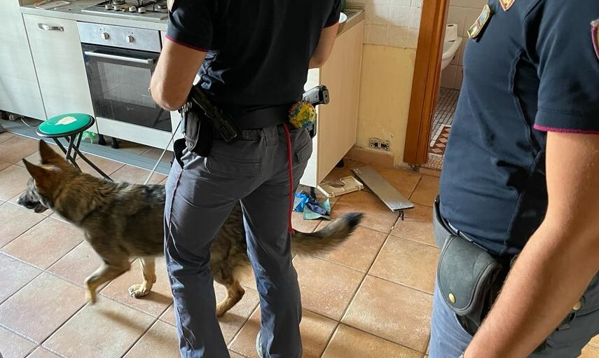 Macabra scoperta a Udine, trovati due corpi senza vita in un casolare abbandonato