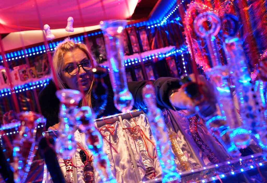 Negli Usa cresce l'uso dei sex toy tra le donne over 60