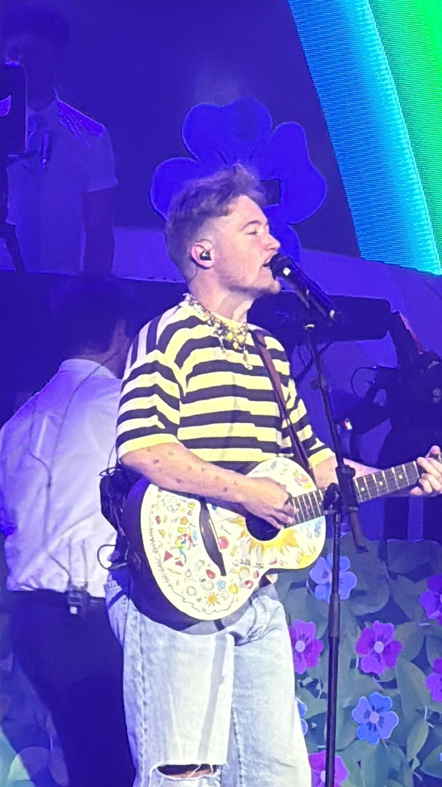 Alfa conquista Roma e chiude il tour. Sul palco anche Eddie Brock e Britti