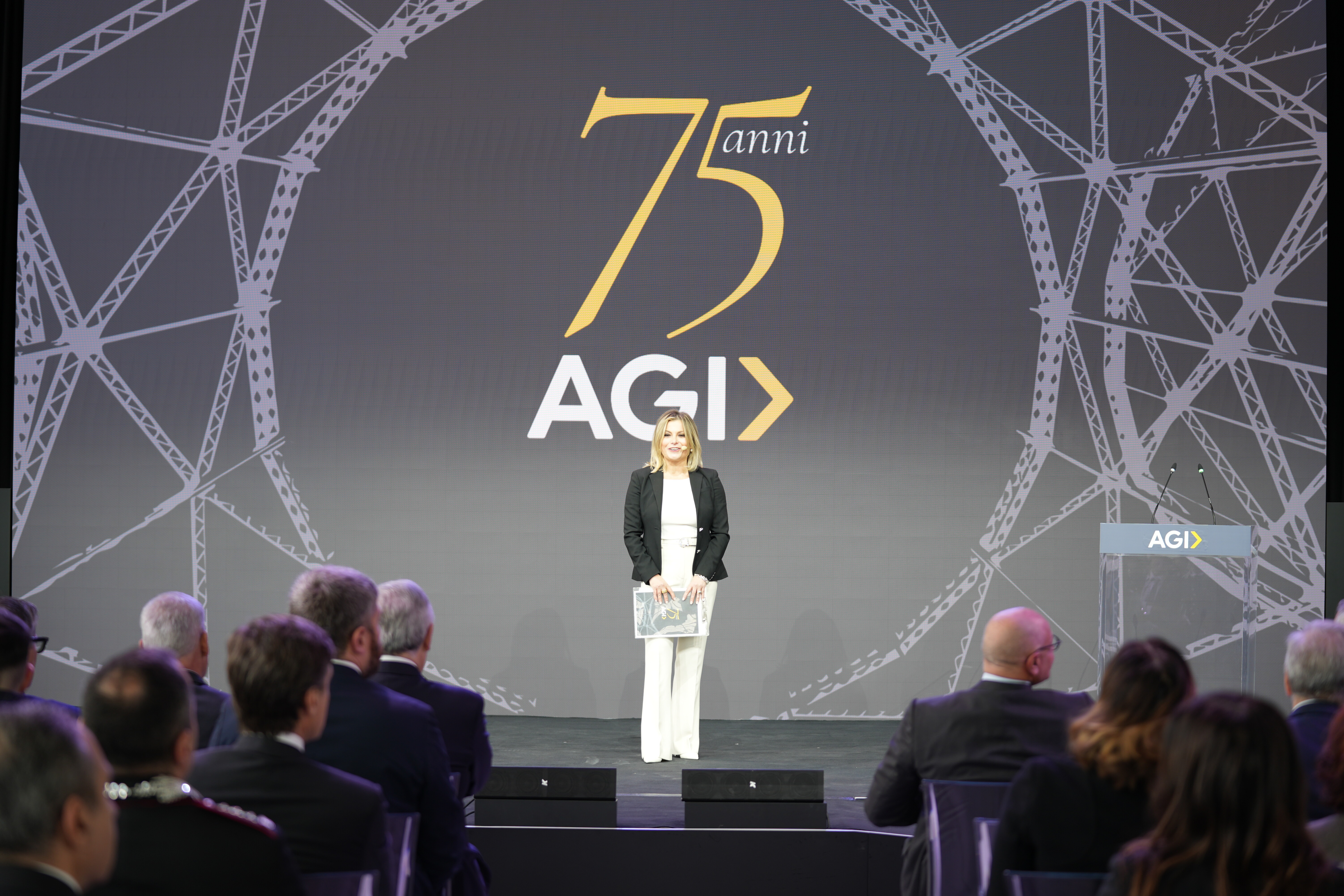 75 anni di notizie, l'AGI festeggia al Gazometro