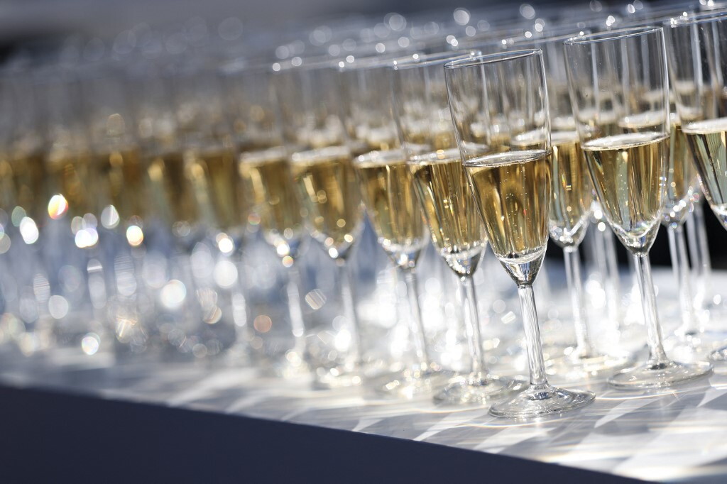 Dalle Lager italiane agli champagne, i trend beverage del Natale