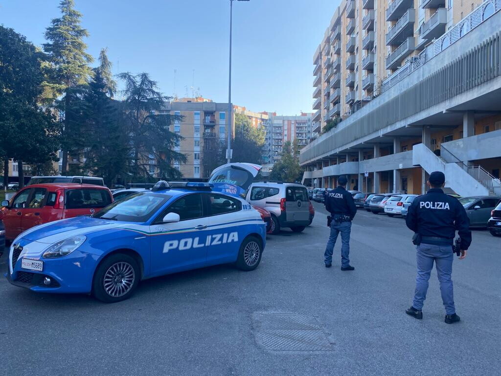 Picchia la moglie per un'emoj di troppo, marito accusato di violenza
