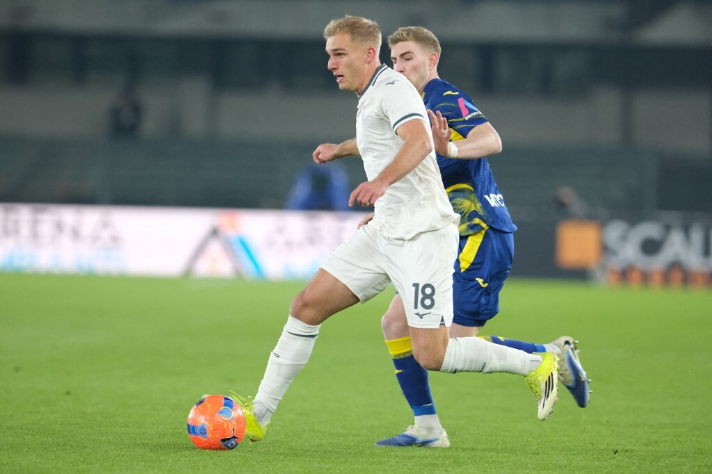 Verona-Lazio 0-1, biancocelesti tornano alla vittoria dopo quasi un mese