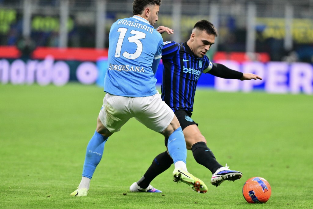 Inter-Napoli 2-2, spettacolo e polemiche a San Siro: McTominay ferma la capolista