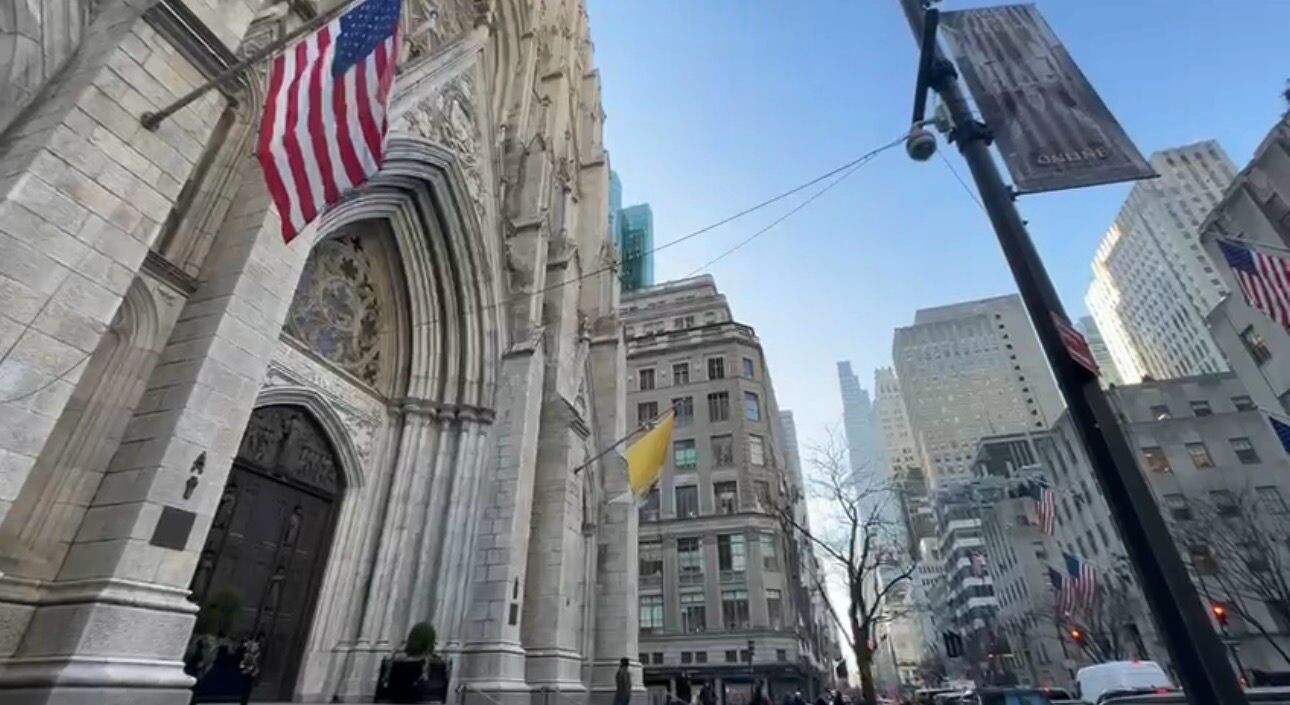 A New York l'ultimo saluto a Rocco Commisso [VIDEO]