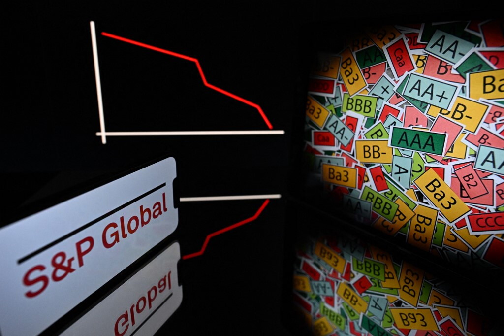 S&P conferma il rating dell'Italia BBB+. Outlook da stabile a positivo. Giorgetti: "Il lavoro paga"