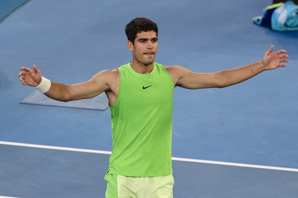 Alcaraz campione agli Australian Open: Djokovic ko in quattro set