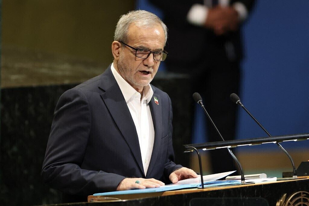 Il presidente dell'Iran al Papa: serve opposizione alle richieste di Usa e Israele