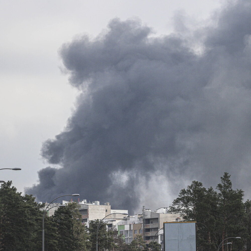 Kiev, serious and substantial talks in Abu Dhabi. But Moscow continues to bomb