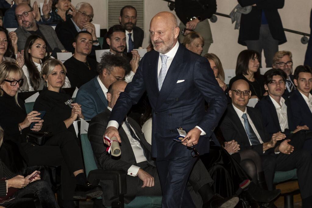 Pucci 'nudo' a Sanremo, il Pd insorge “è TeleMeloni”