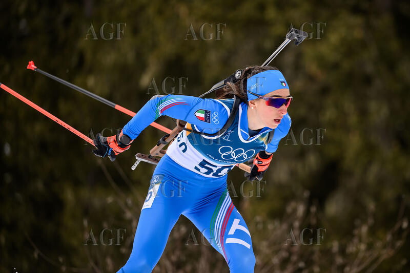 Lisa Vittozzi vince il primo storico oro per l'Italia nel Biathlon