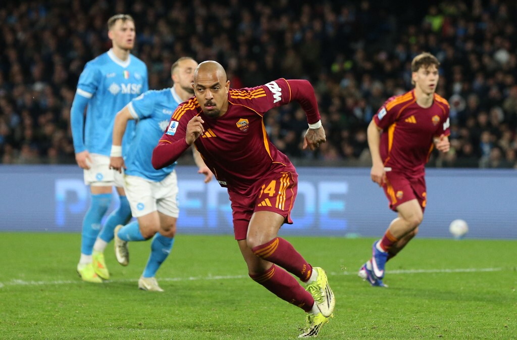 Napoli–Roma spettacolo al Maradona: Malen doppietta, azzurri in rimonta