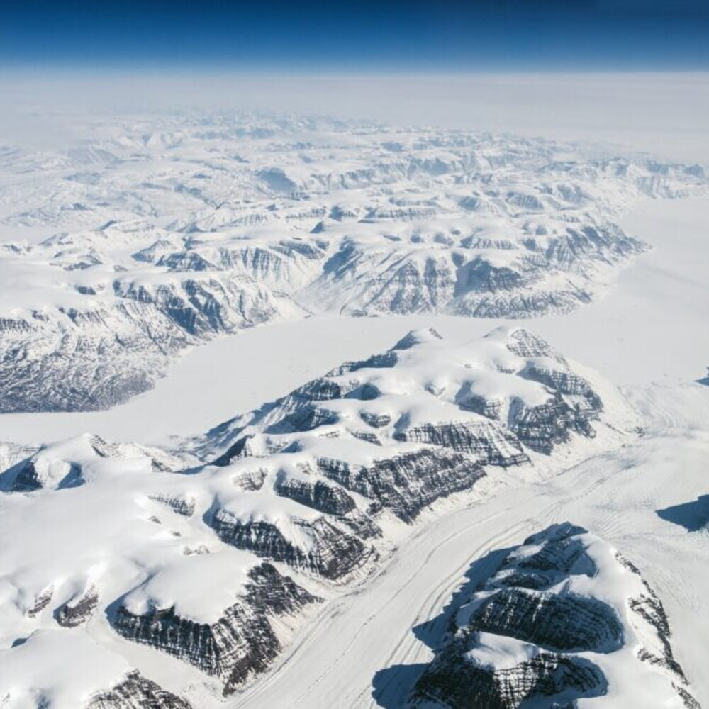 Groenlandia, il ghiaccio della calotta si muove come il mantello terrestre
