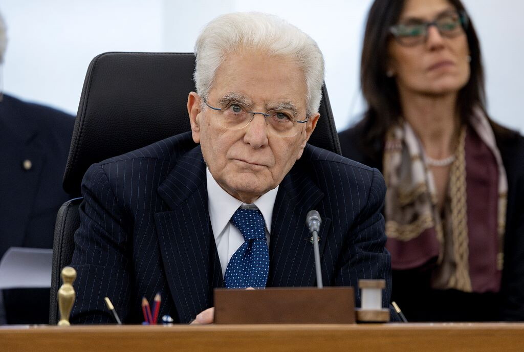 Mattarella: "Le Istituzioni rispettino il Consiglio Superiore della Magistratura"