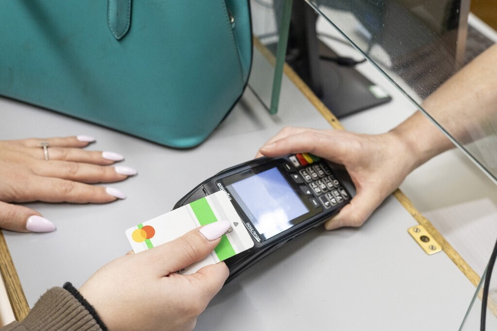 Addio agli scontrini cartacei per i pagamenti con il Pos