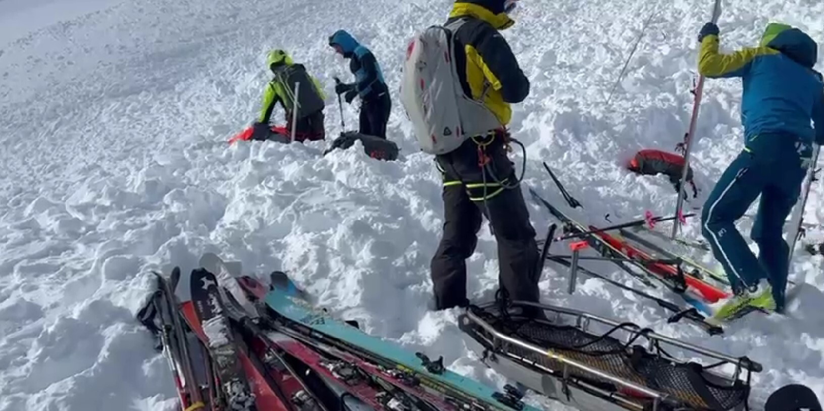 Valanga in Valle d'Aosta: morto uno scialpinista, un altro ferito