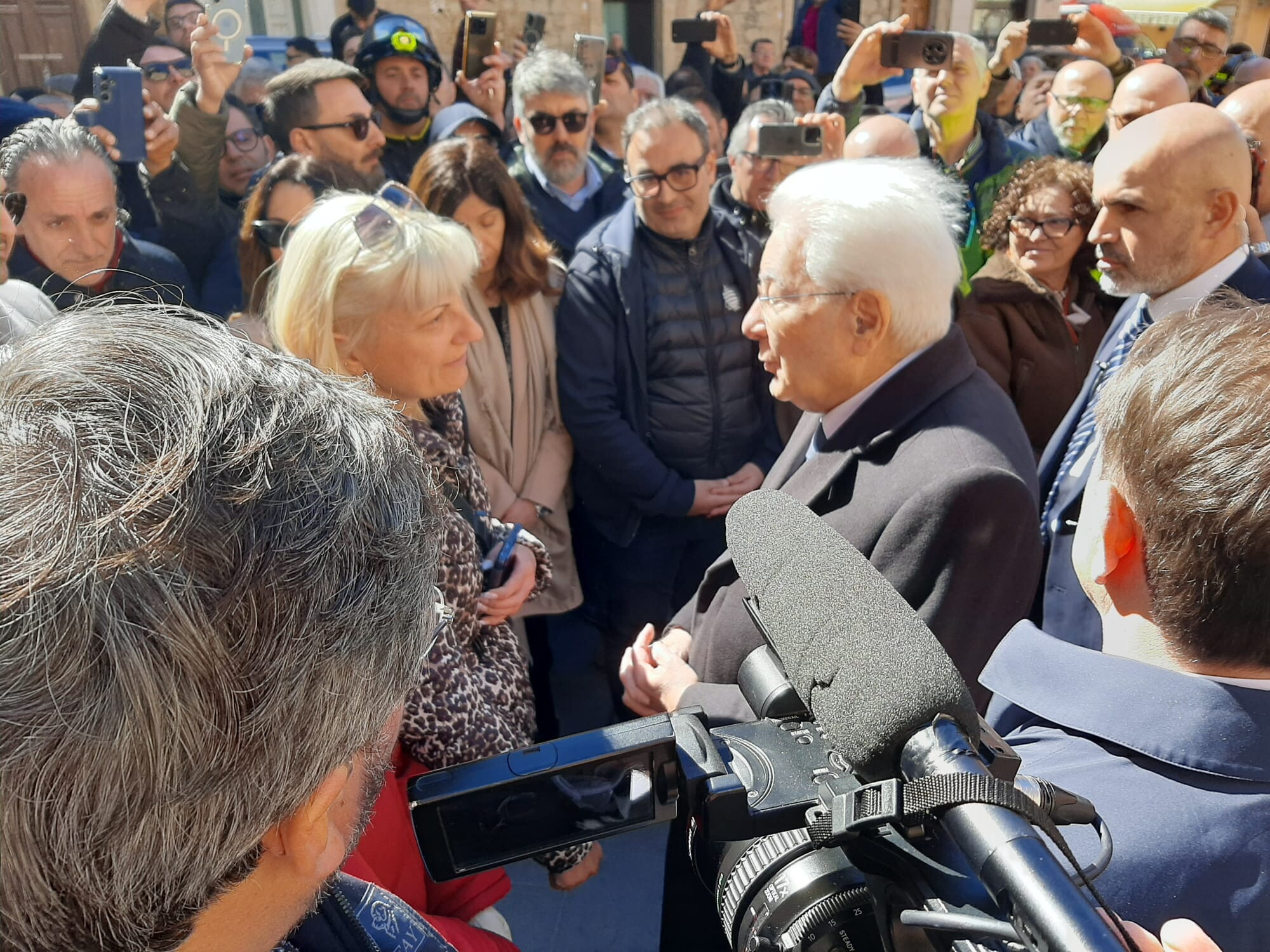 Mattarella a Niscemi: "Lavoriamo insieme"