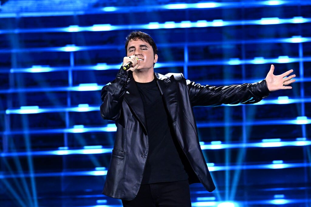 Le lunghe prove all'Ariston. Sal Da Vinci mattatore