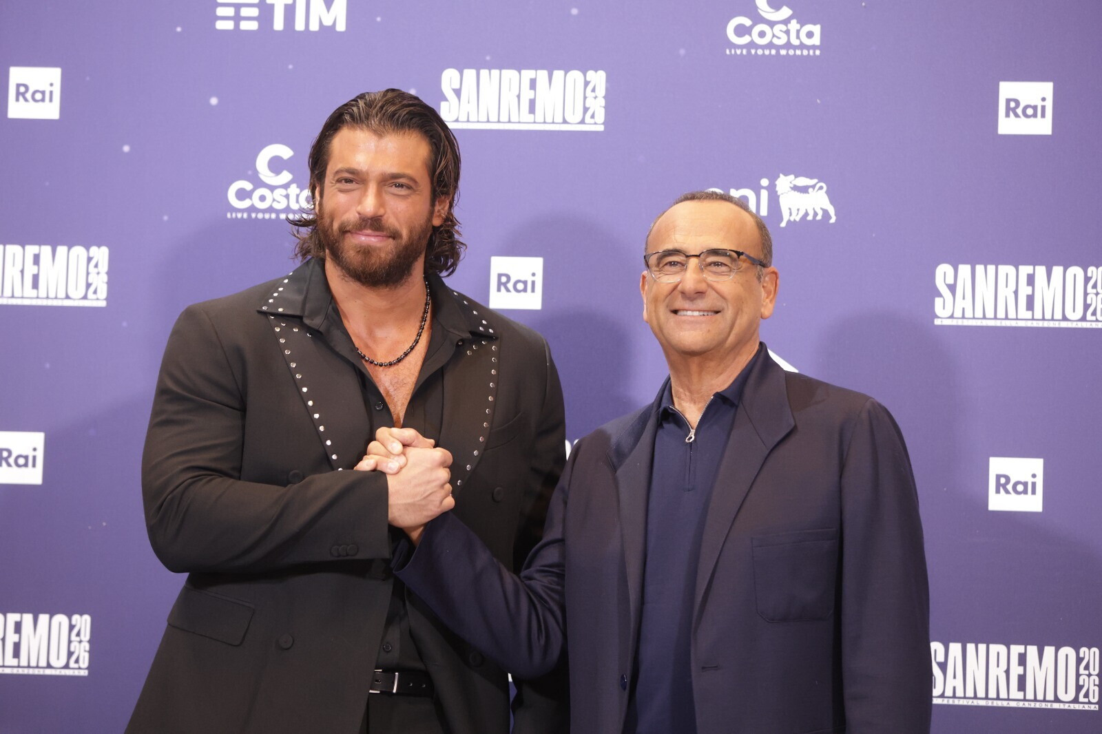 Sanremo, stasera sul palco superospite Tiziano Ferro. Conti: "Dopo 50 anni i due Sandokan ...