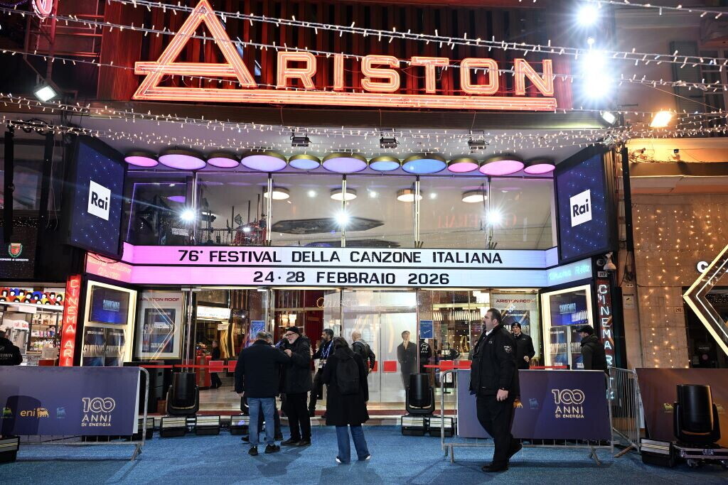 Sanremo: ascolti in calo ma record di pubblicità, la Rai festeggia