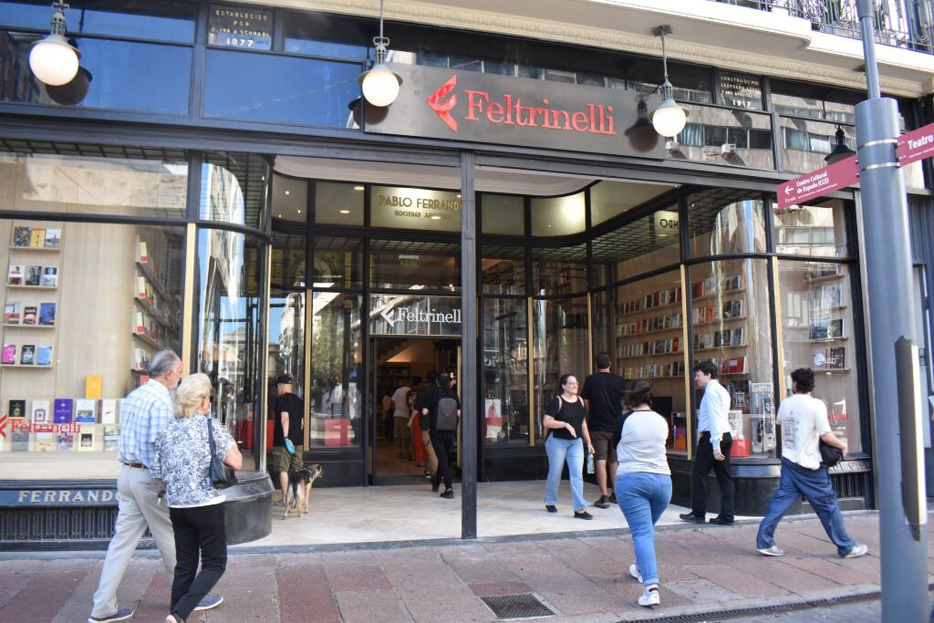 Feltrinelli apre a Montevideo, prima volta in Sud America