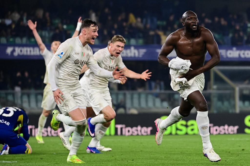 Verona-Napoli 1-2, decide Lukaku all'ultimo secondo
