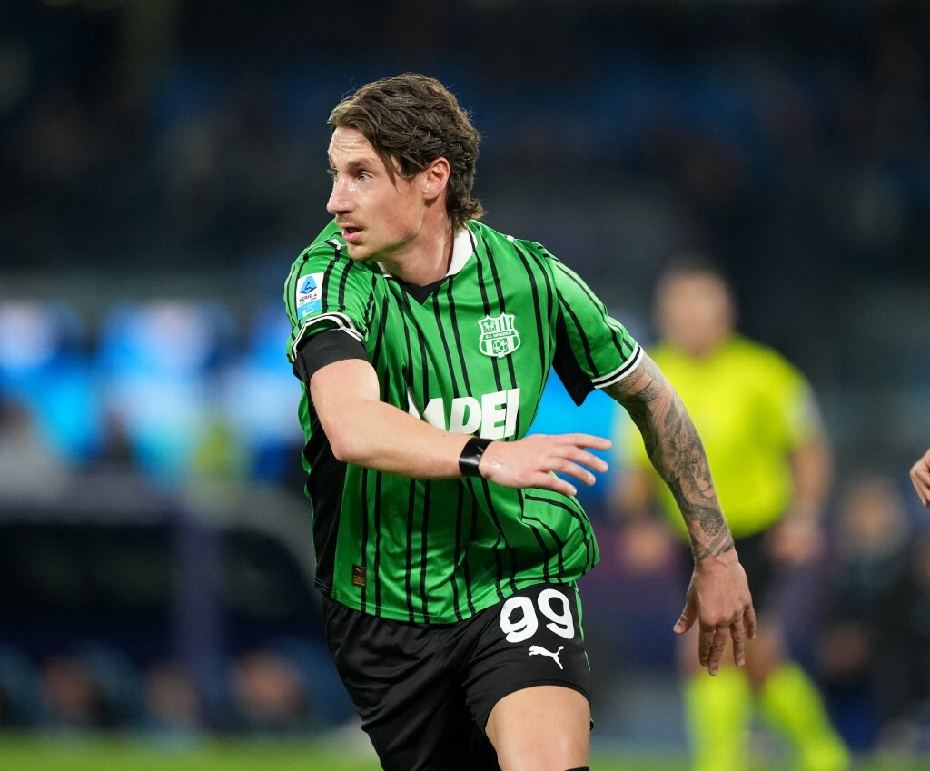 Sassuolo, che impresa. In 10 dal 16' del primo tempo vince 2-1 sull'Atalanta