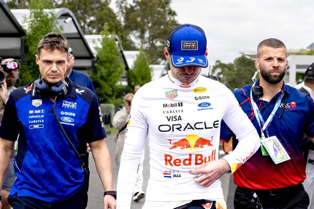 La prima pole della Formula 1 è di Russel. Verstappen fuori dalle qualifiche per un incidente