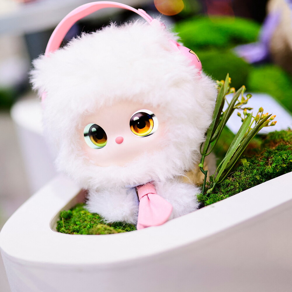 From companion robots to smart displays, new things seen at MWC