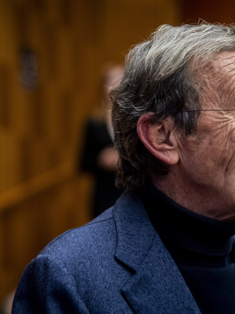 Fini: "La nomina di Khamenei induce al pessimismo"