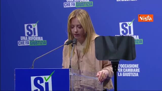 Meloni: "Nessuna possibilità che mi dimetta se vince il ‘no’ al referendum"
