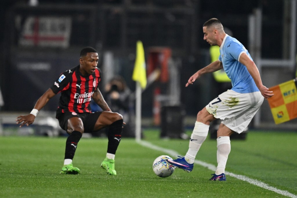 Il Milan cade all’Olimpico contro la Lazio e scivola a -8 dall'Inter