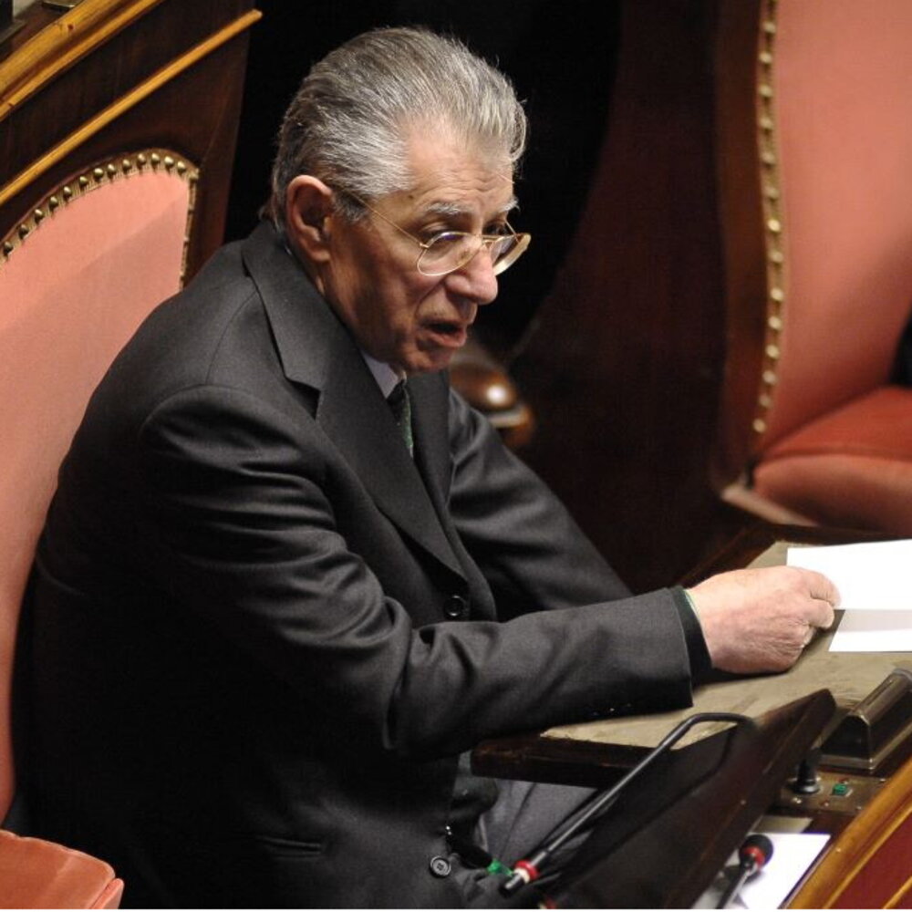 Umberto Bossi, the founder of the League, has died, he was 84 years old