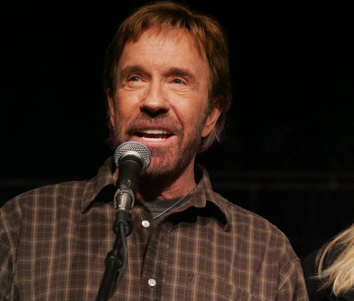 È morto Chuck Norris, leggenda del cinema d’azione
