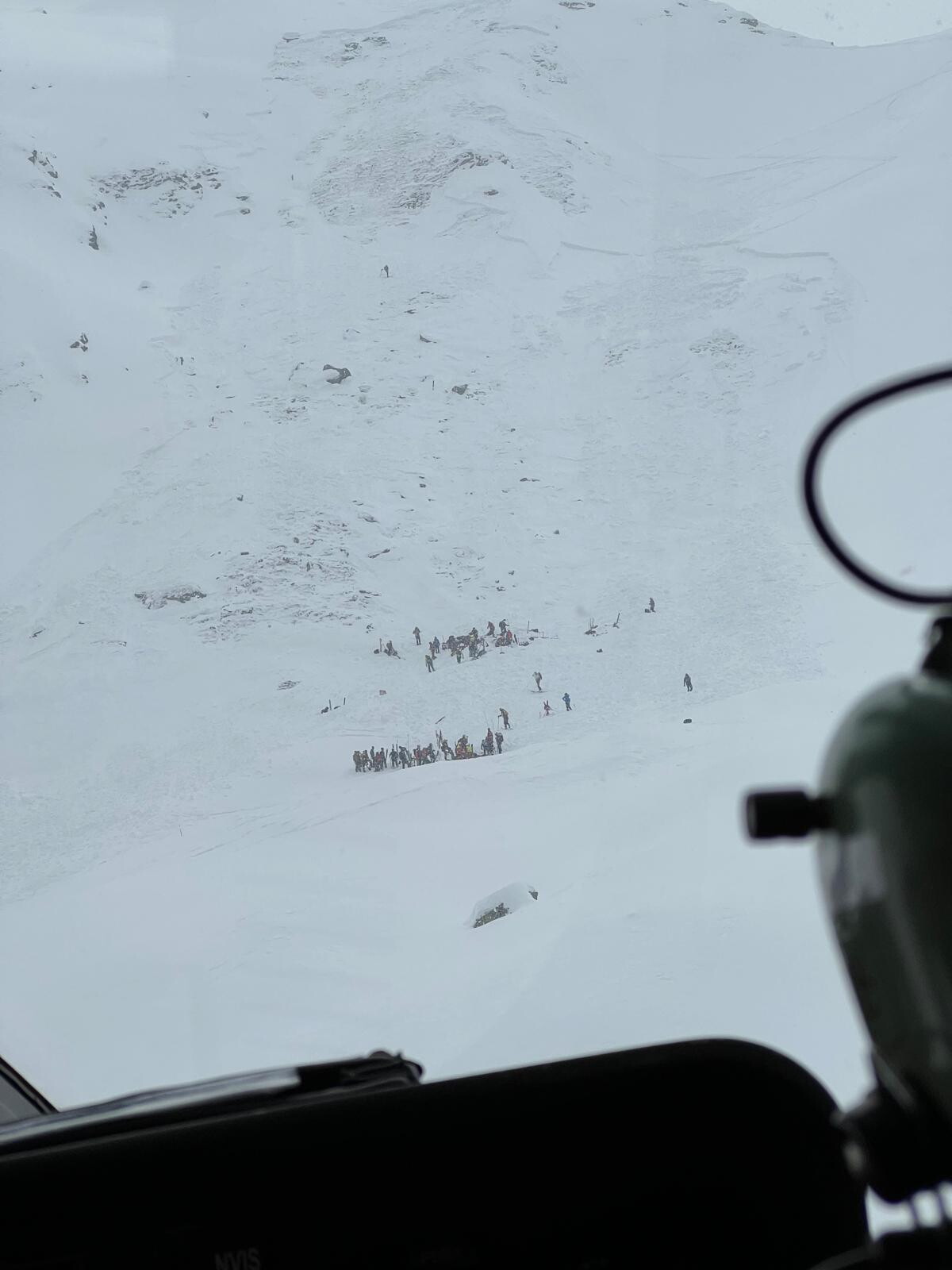 Valanga in Alto Adige, 10 scialpinisti coinvolti