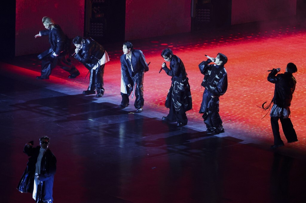 Netflix: 18,4 milioni di spettatori per i BTS. Le superstar del K-pop preparano il tour mondiale