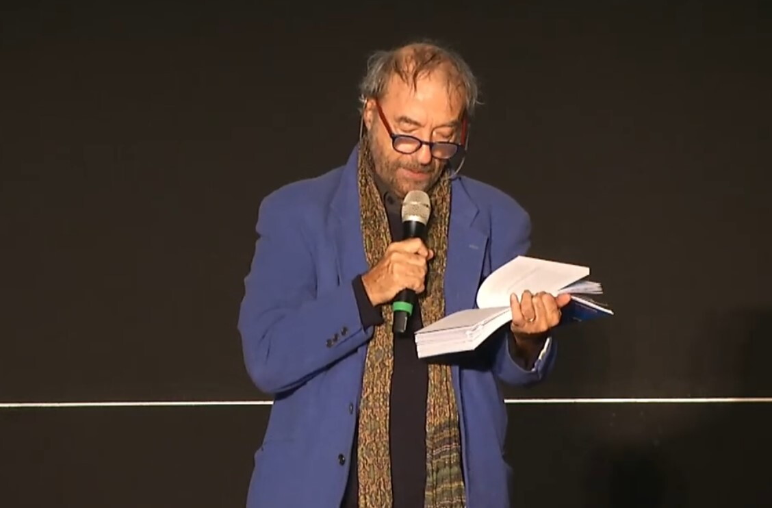 Addio David Riondino, poeta anarchico che 'ipnotizzò' Maurizio Costanzo