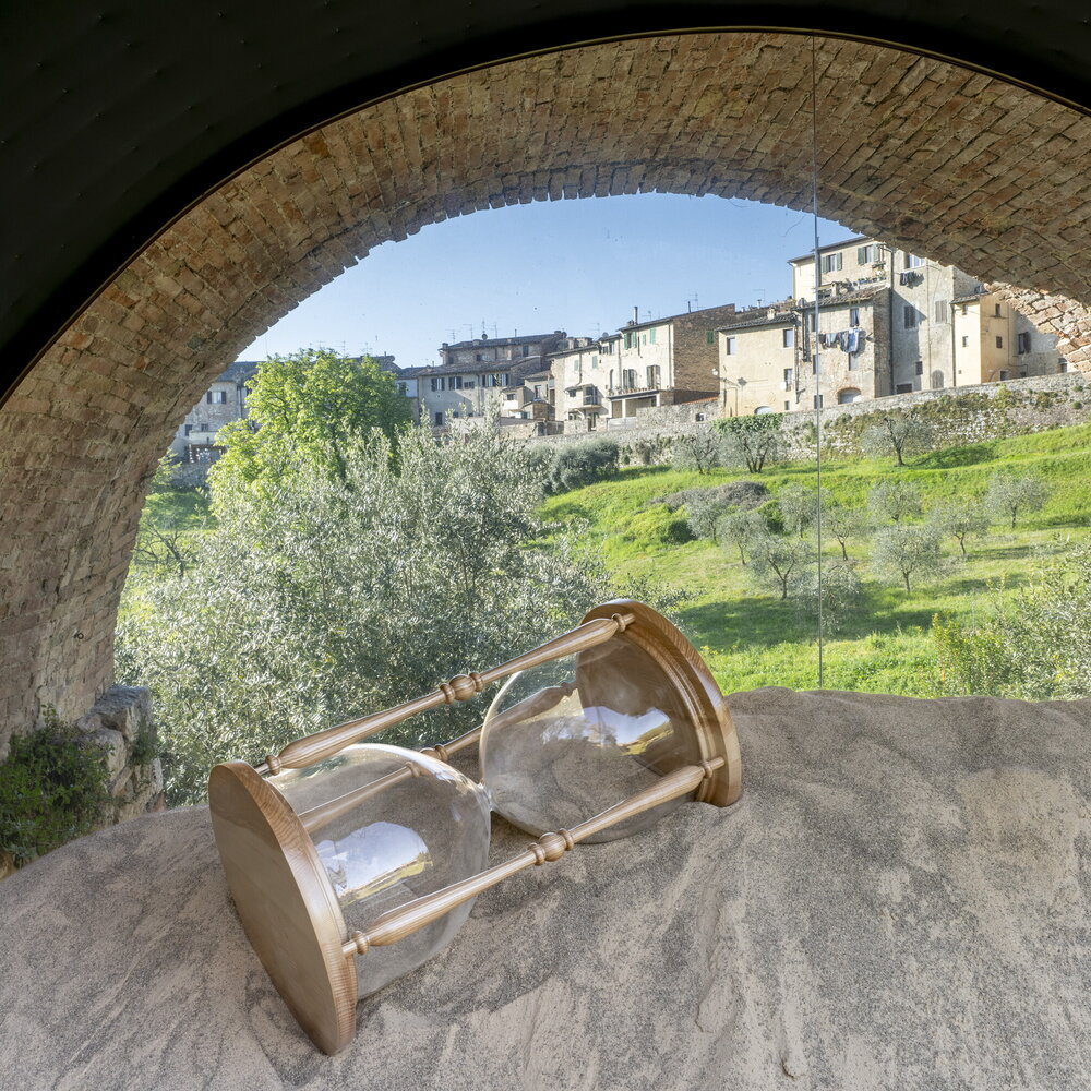 Art: ‘Under the Arches of Time’, Erlich’s sand installations