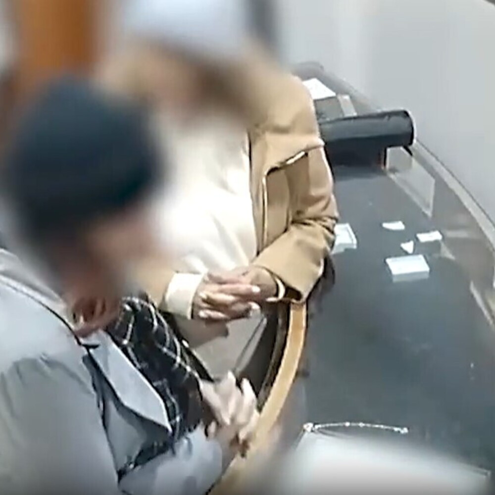 Dall'Italia alla Spagna per i furti di gioielli: 4 arresti (Video)