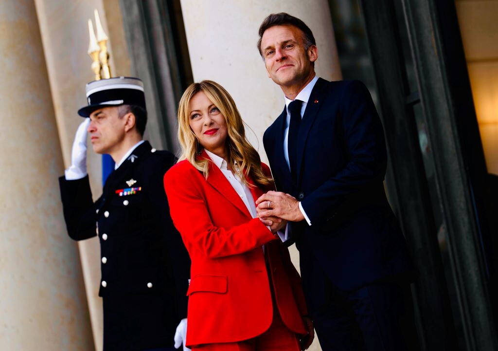 Meloni al summit su Hormuz: "L'Italia pronta a una missione navale difensiva ma solo dopo ...