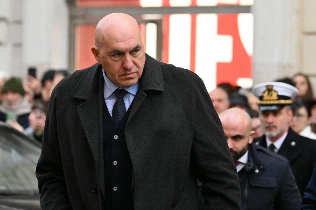 Crosetto: "L'Italia pronta a fare la sua parte per la missione di pace a Hormuz. Il Paese sia unito”