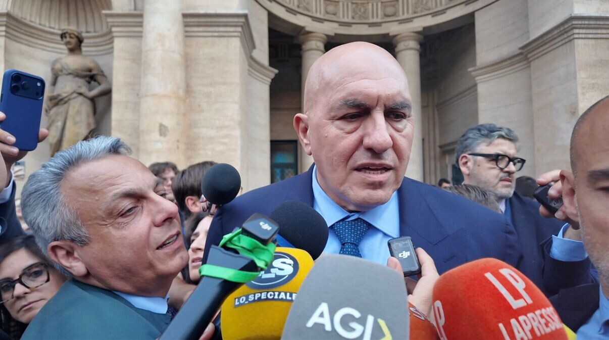 Crosetto: "Mandato Onu su Hormuz? Meglio, ma se serve anche senza"