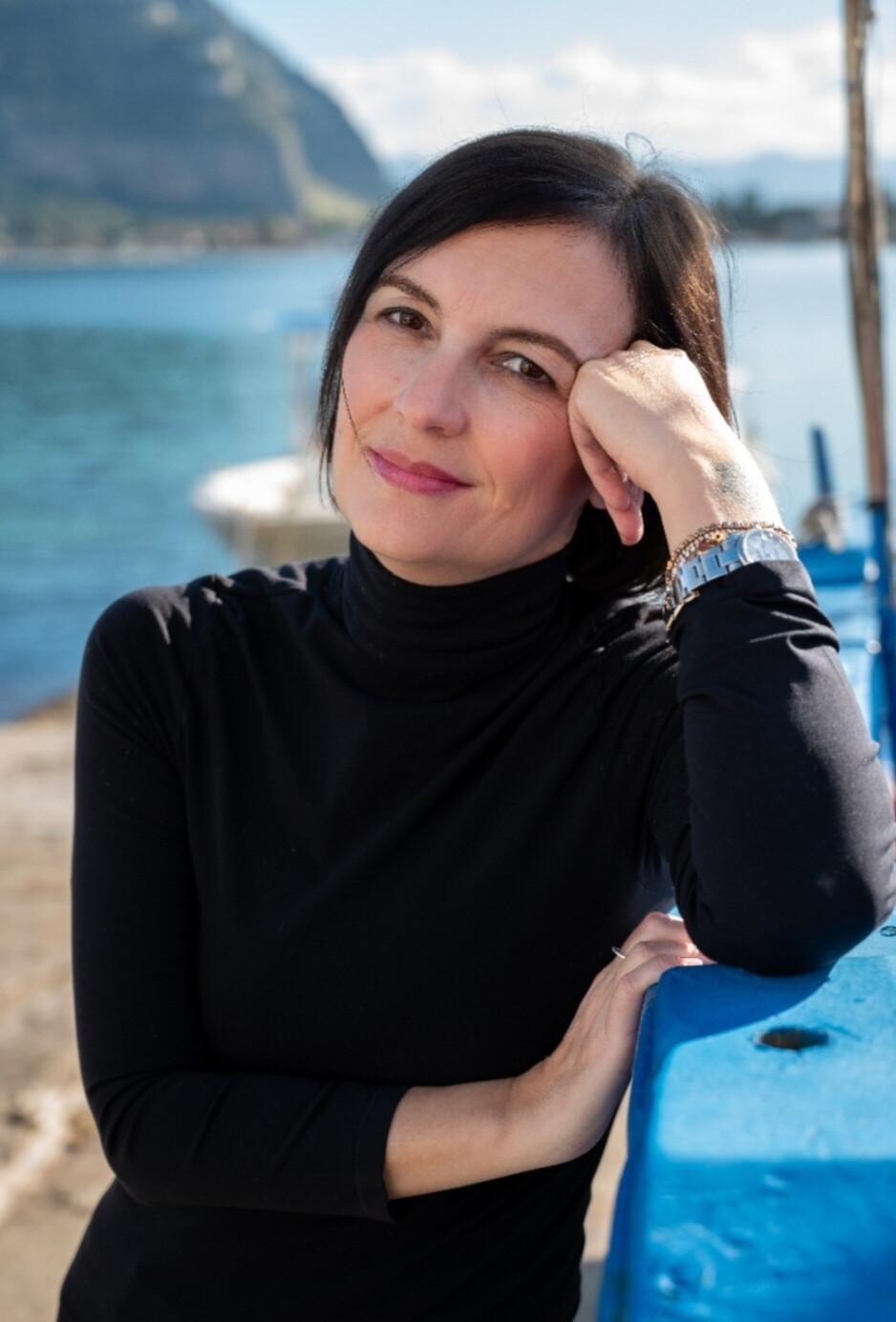 Francesca Maccani torna al Trentino con 'Il tuo nome nel bosco'