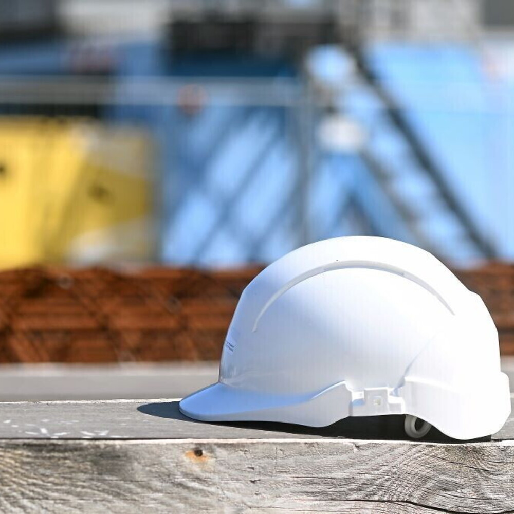 AI reduces workplace accidents on large construction sites by 35%.