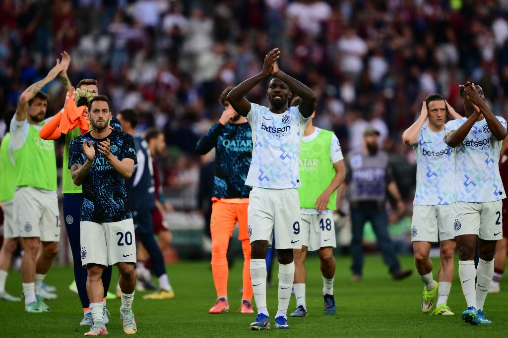 Torino-Inter 2-2: rimonta granata e scudetto rinviato