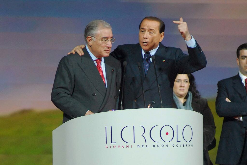 Dell'Utri a processo per i 42 milioni ricevuti da Berlusconi